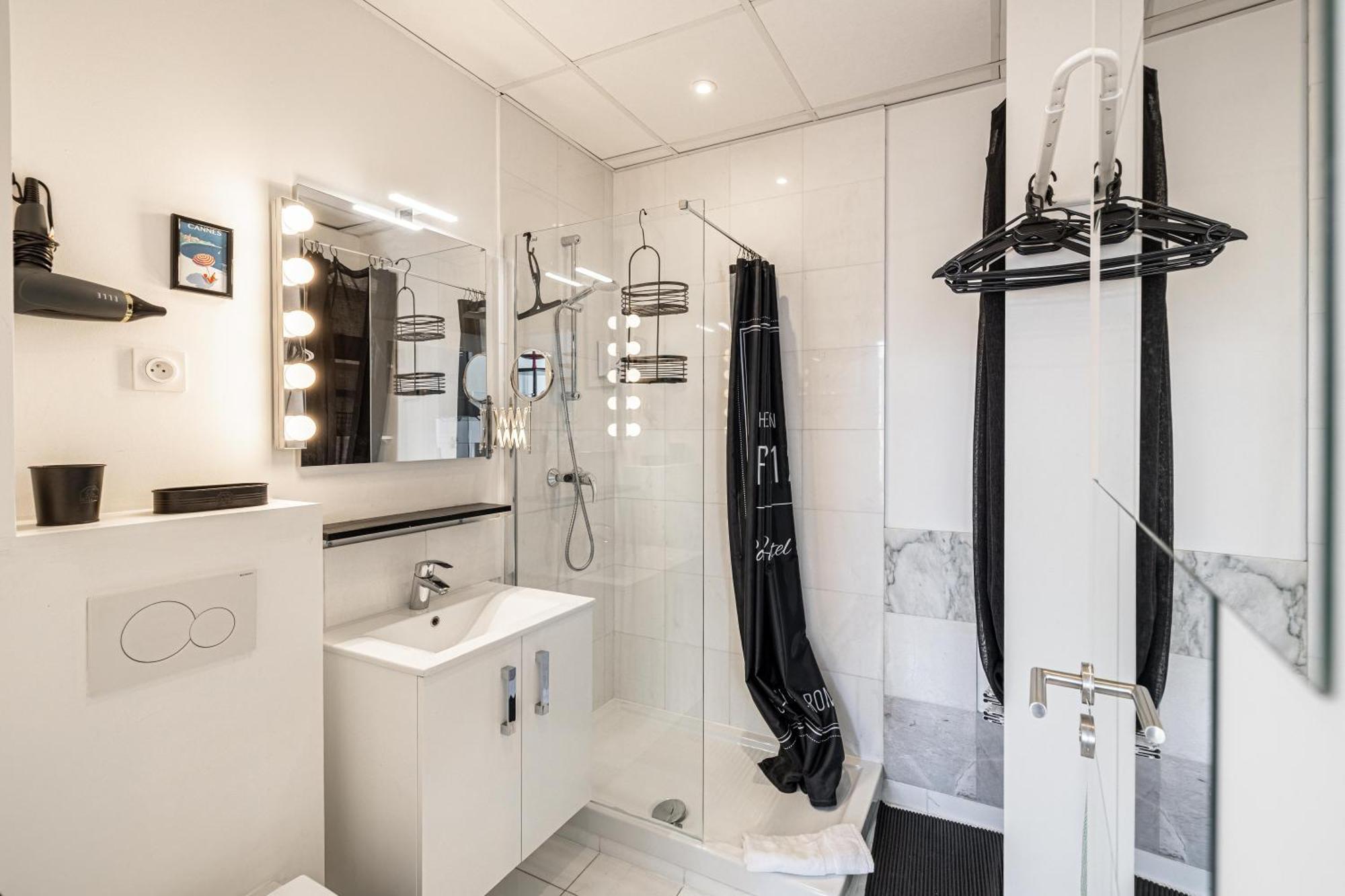 Private - Small Studio For Two At 5 Minutes From Croisette Cannes Eksteriør bilde